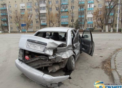 В Новочеркасске из-за невнимательности водителя 4 человека попали в больницу