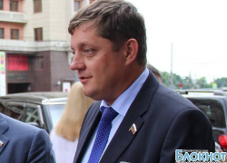 Олег Пахолков: «Гей не пойдет защищать Родину с автоматом в руках»