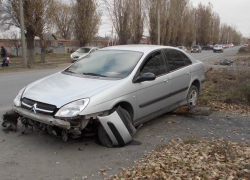 В Новочеркасске на улице Трамвайной разговор по телефону стал причиной ДТП