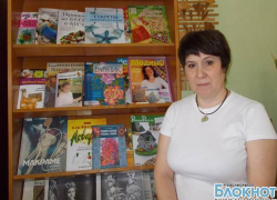 В Новочеркасске рукодельницы вяжут вещи для детей из дома ребенка и призывают других женщин присоединиться к акции