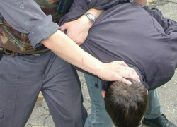 27-летний новочеркасец с тремя подельницами задержаны за сбыт наркотиков 