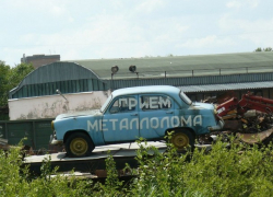 Новочеркасцы пытались сдать на металлолом угнанный автомобиль