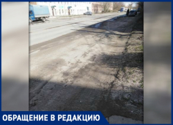 «Под слоем пыли и грязи не видно даже перехода», - жители Новочеркасска