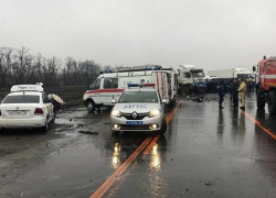 В БСМП Новочеркасска поступили 8 пострадавших в массовом ДТП