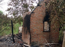 Пострадавшая при пожаре в заброшенном доме на Донском скончалась в больнице