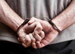 В Новочеркасске поймали вора, промышлявшего в спортзале