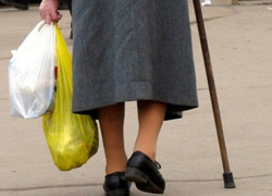В Новочеркасске подросток на мопеде сбил 68-летнюю пенсионерку