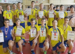 Спортсмены из Новочеркасска выиграли всероссийский юношеский турнир по волейболу 
