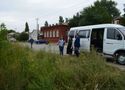 В Новочеркасске провели рейд в рамках акции «Единый день борьбы с дикорастущей коноплей» 