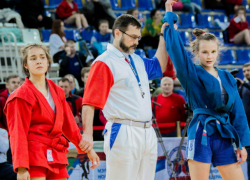 Девушка из Новочеркасска победила на первенстве России по самбо