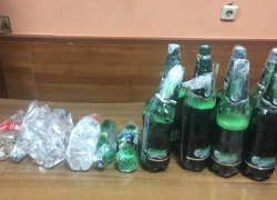 В колонию Новочеркасска пытались перебросить бутылки с алкоголем