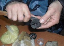 В Новочеркасске попытка передачи сим-карт для заключенных потерпела фиаско