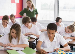 Школьники Новочеркасска будут писать сочинение в декабре, а в вузах появятся паспорта студентов