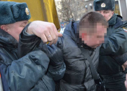 Новочеркасским дебоширам, напавшим на полицейского, грозит до десяти лет тюрьмы