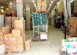 Ростовские таможенники ищут контрабанду на складах компьютерной сети DNS