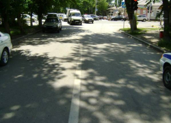 В Новочеркасске автомобиль сбил 8-летнюю девочку-пешехода