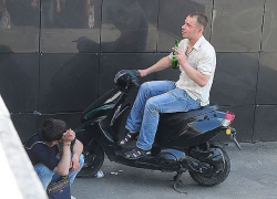 37-летнего скутериста во второй раз остановили пьяным в Новочеркасске