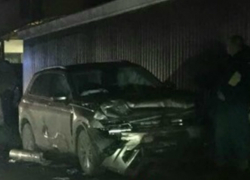 В Новочеркасске автомобиль  охранной фирмы и кроссовер не поделили перекресток