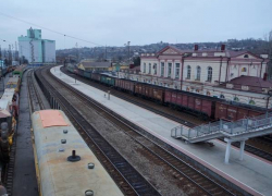 На железнодорожном вокзале в Новочеркасске погибла 42-летняя женщина