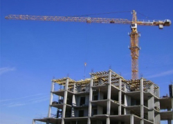 В Новочеркасске застройщика оштрафовали за строительство 4 этажа в трехэтажном доме