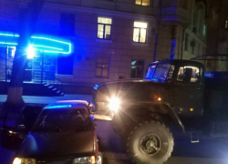 В Новочеркасске военные на грузовике врезались в ВАЗ, никто не пострадал