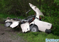 Под Новочеркасском БТР раздавил ВАЗ-2105 с людьми: 2 погибших