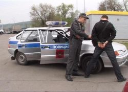 В Новочеркасске драку молодых людей разнимали сотрудники УВО