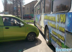 В Новочеркасске ДТП с автобусом стало причиной километровой пробки