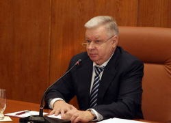 С 1 января 2015 года ФМС отменит миграционные послабления для украинцев