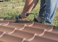 Новочеркасцу грозит тюремный срок за кражу металлических листов для кровли