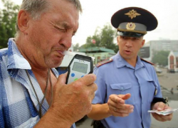 Пьяных водителей предлагают лишать прав на 20 лет