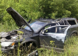 Водитель перевернувшегося Volvo пострадал в ДТП на трассе под Новочеркасском