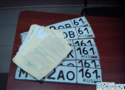 В результате рейда ГИБДД в Новочеркасске с пяти тонированных машин сняли номера