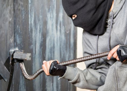 Житель Новочеркасска «обчистил» гараж знакомого