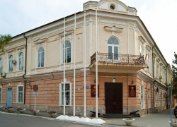 Возле Новочеркасского суворовского училища запретили продавать водку