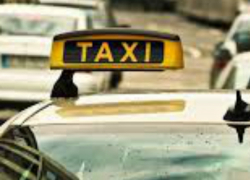 Поездка в такси дорого обошлась жительнице Новочеркасска
