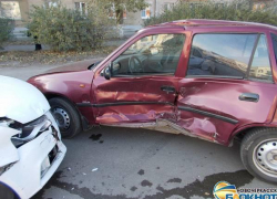 В Новочеркасске лишенный прав водитель столкнулся с «Ауди»