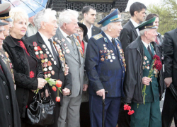  Новошахтинцы в ознаменование освобождения города устроили автопробег