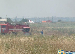 За прошедшие выходные пожарные Новочеркасска 20 раз выезжали тушить мусор