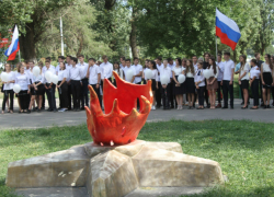 В Новочеркасске прошел митинг памяти жертв терактов