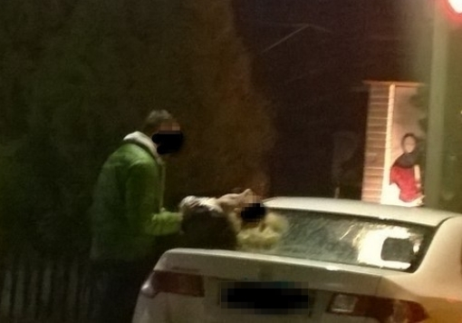 В Новочеркасске случайный прохожий сфотографировал пару, которая занималась сексом возле собора