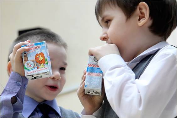 Младшие школьники Новочеркасска могут остаться без бесплатного молока.