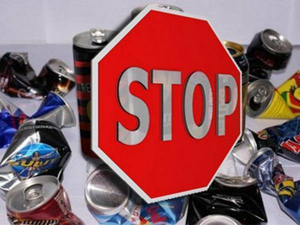 В Ростовской области запретили продажу слабоалкогольных коктейлей и энергетиков