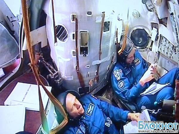 Предстартовую тренировку новый экипаж космонавтов МКС провел на новочеркасском тренажере