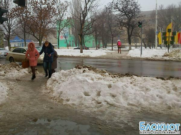 За уборку снега в Новочеркасске спецавтохозяйство получит почти 6 миллионов рублей