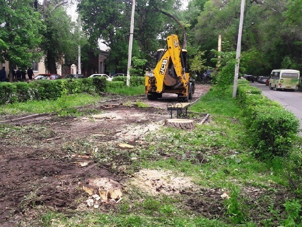 Новочеркасские власти решили отремонтировать улицу Просвещения к юбилею ЮРГПУ