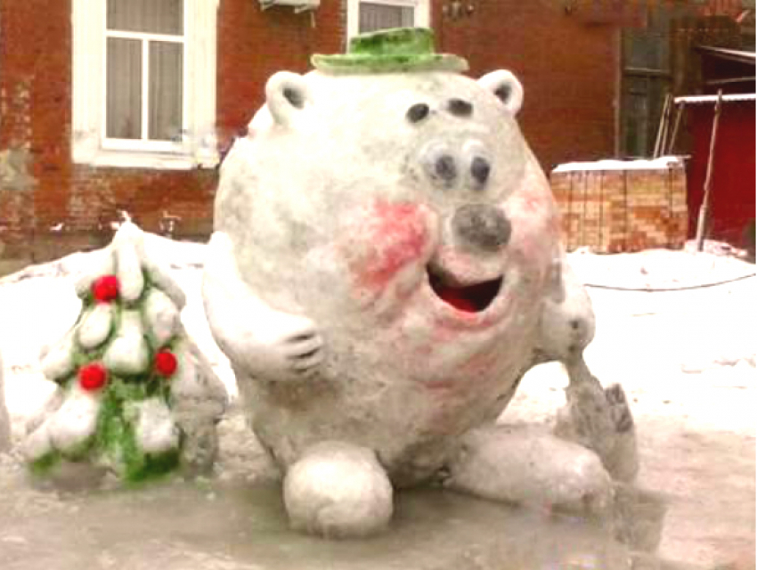Медведь-герой «Смешариков» вызвал у детей Новочеркасска небывалую радость