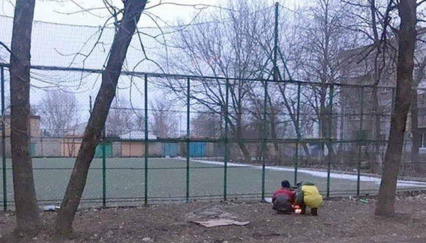 Яблоко раздора: футбольная площадка на улице Фрунзе не дает покоя новочеркасцам 
