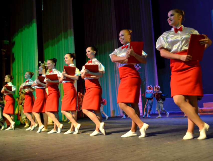 Торжественный концерт в честь Дня учителя прошел в Новочеркасске