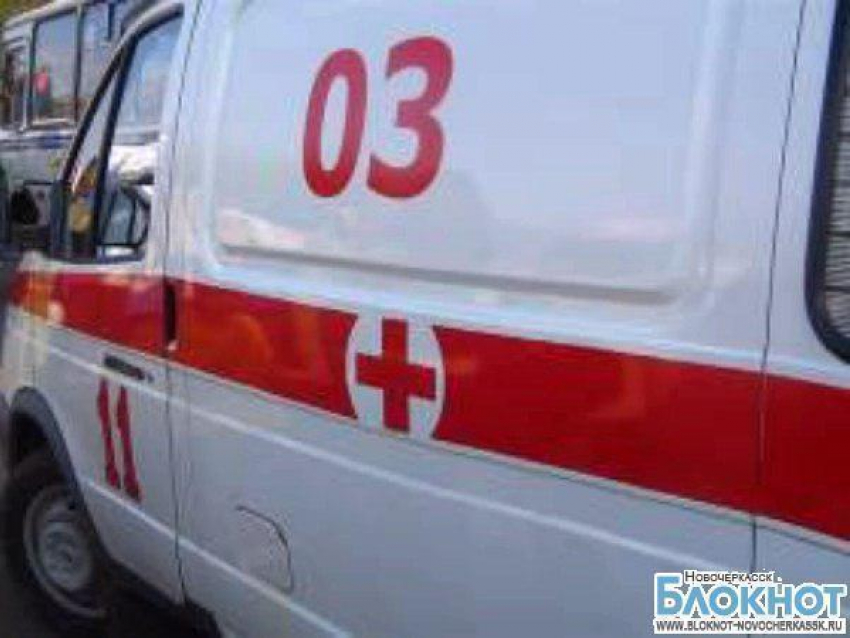 В Новочеркасске во время обрезки деревьев погиб рабочий